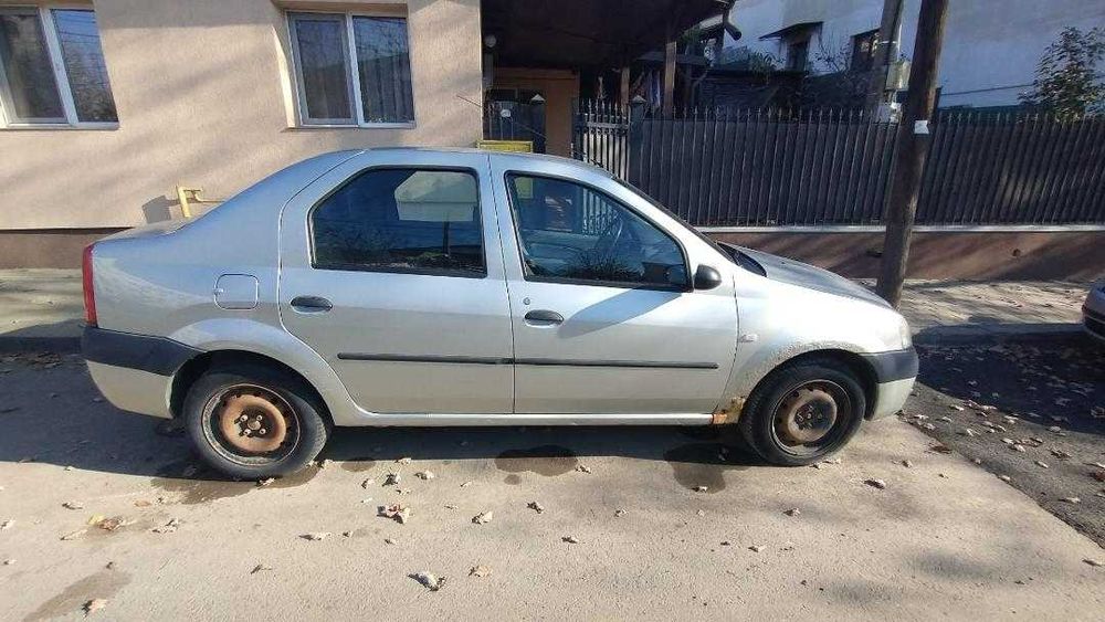 Vând Dacia Logan 1.4 MPI