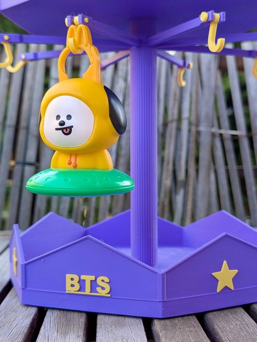 Carusel BT21 BTS pentru figurine McDonald's