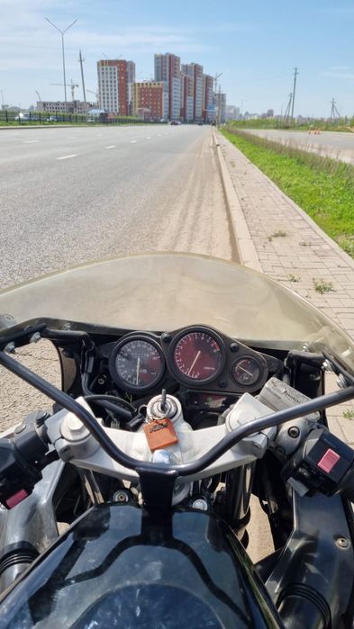 Ямаха на ходу 600к