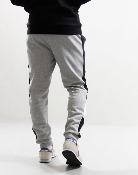 Pantaloni Ellesse Forsto - marimi S, L, XL