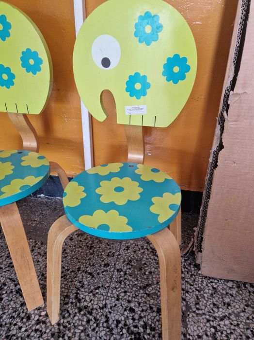 Детско столче, дървено, 2 бр.