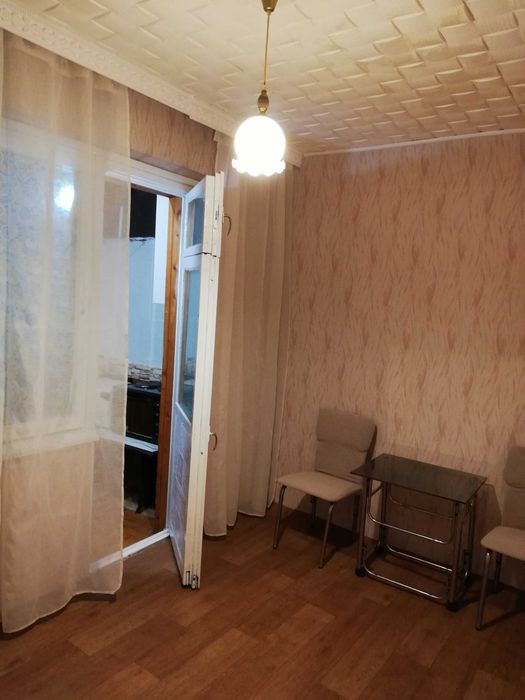 От собственик 3-стаен обзаведен апартамент.Готов за нанасяне или отдаване под наем