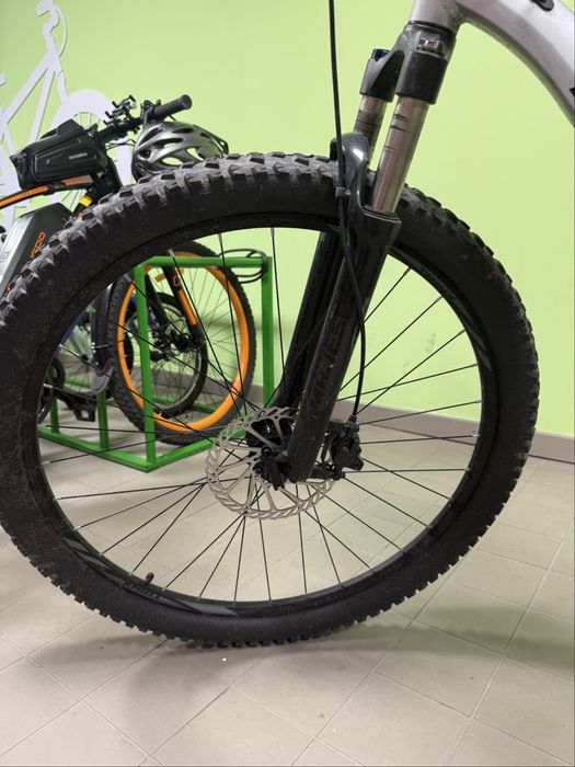Велик Trinx m1000