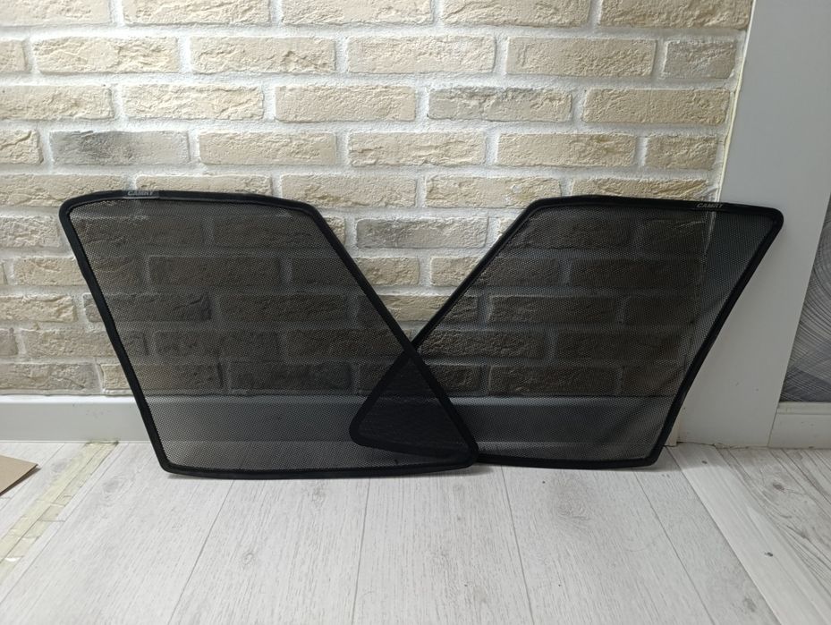 Продам шторки Камри 30 - 35