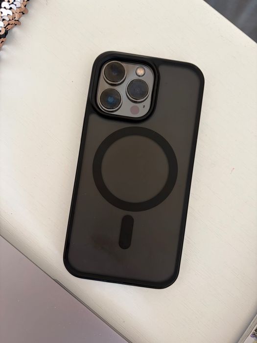 iPhone 13 pro 256gb черный 75% акб