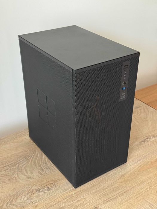 Компютър i3-9100 16GB RAM 512GB SSD, перфектен