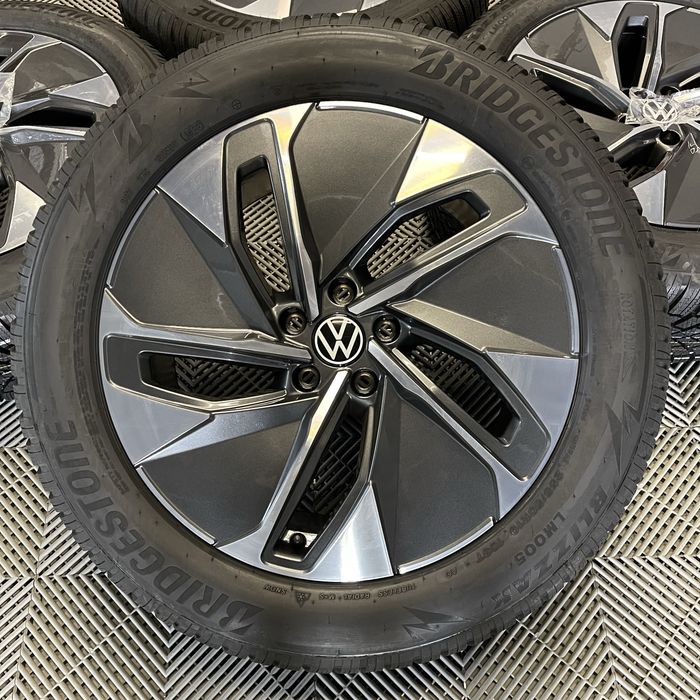 Jante Roti NOI VW ID 4 5 6 Tayron Skoda Enyaq 235 55 R19 / 255 50 R19 M+S iarna