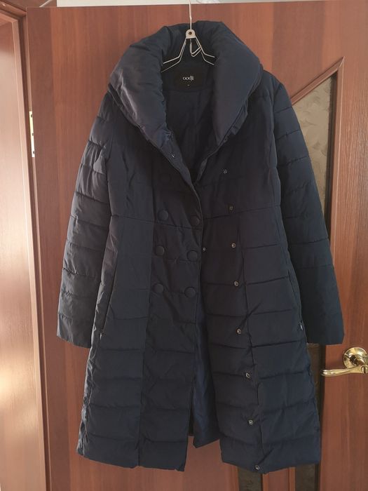 Отдам плащи демисезонные