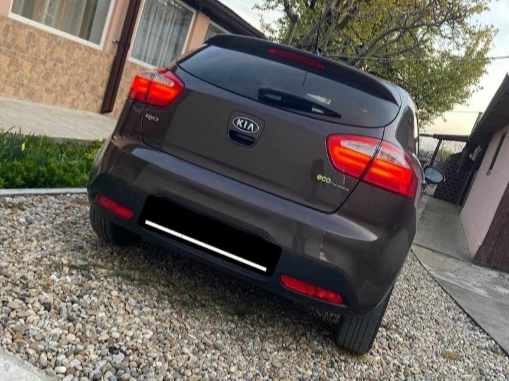 KIA Rio 2012 — imagine 9