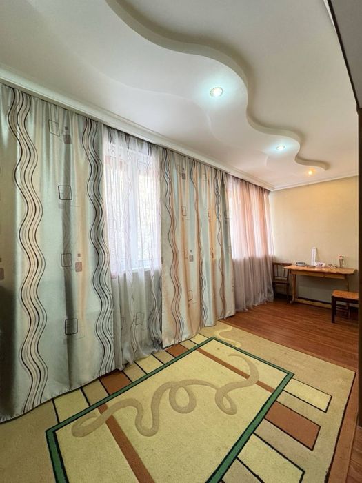 Квартира ЦУМ Метро Космонавтов 3/2/5 65 м2