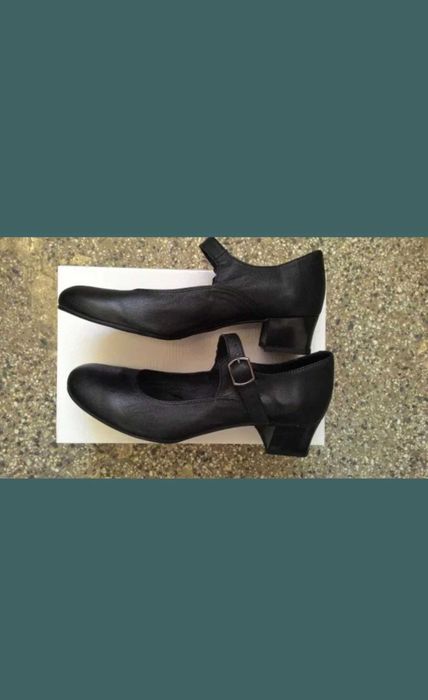 Скарпини-женски,за български народни танци