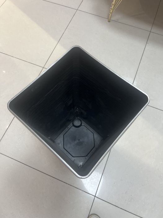 Кашпо для цветов