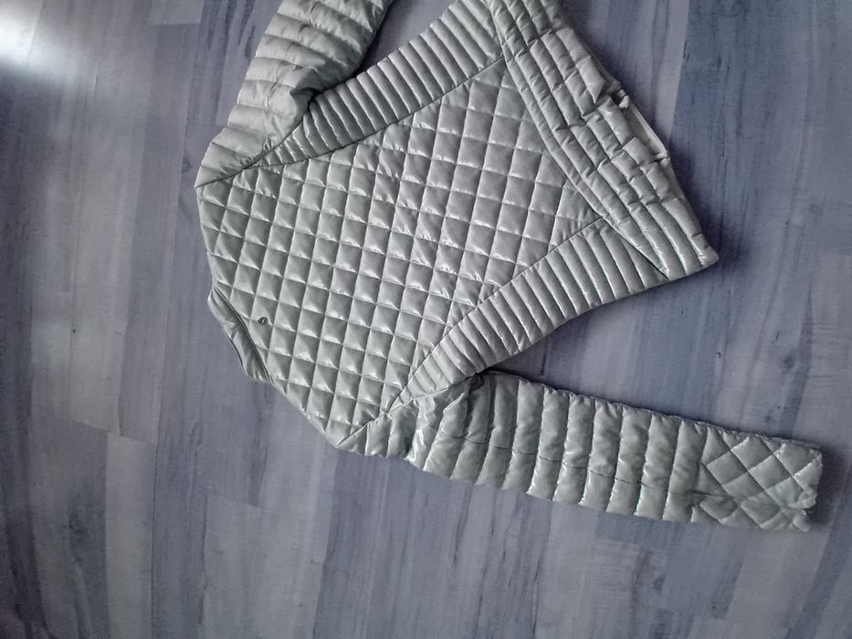 Оригинално яке"Guess"