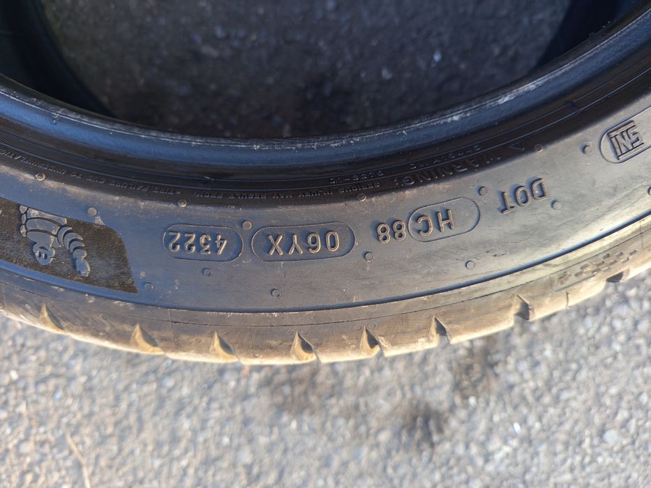 Michelin Pilot Sport 5 245/40/R18