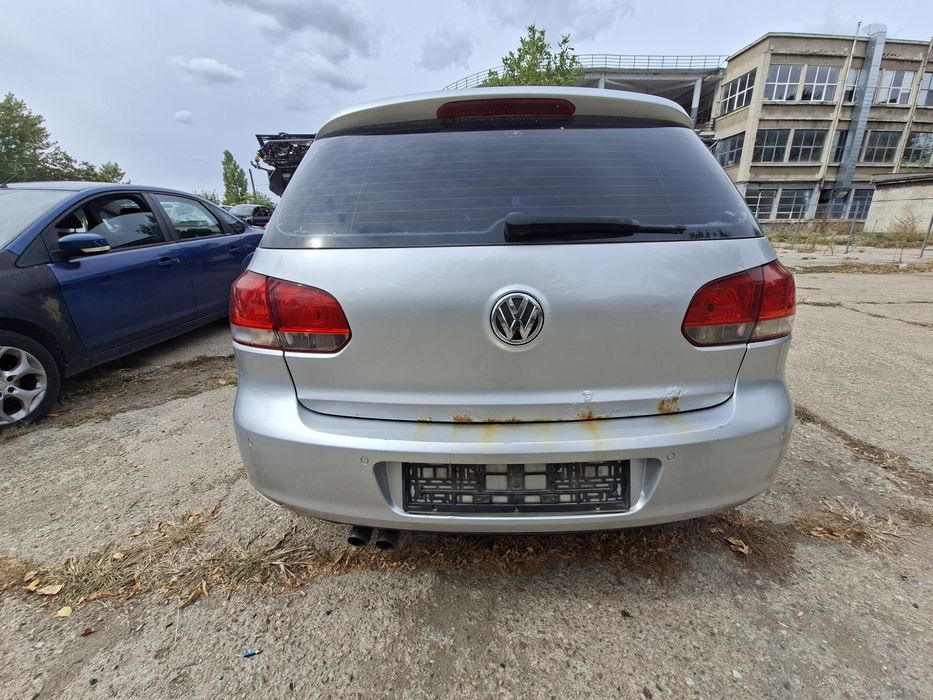 Dezmembrez Volkswagen Golf 6 2.0 Diesel  2009 CBDC