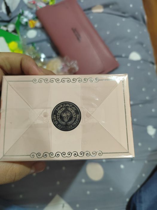 Erkak va ayollar uchun atr