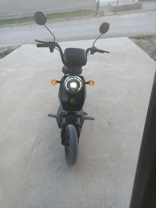 Elektro skuter sotiladi