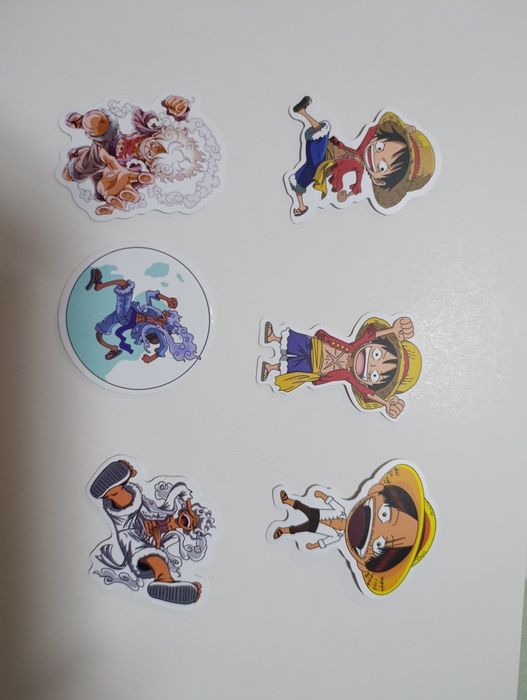 Аниме наклейки:Человек бензопила,Клинок рассекающий демонов 1шт1000сум