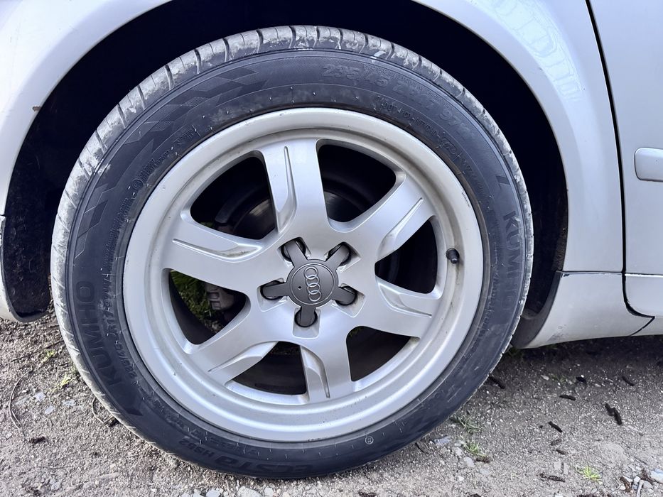 Джанти 5x112 ET28 централен отвор 66,6 с втулки към 57,1 мм.