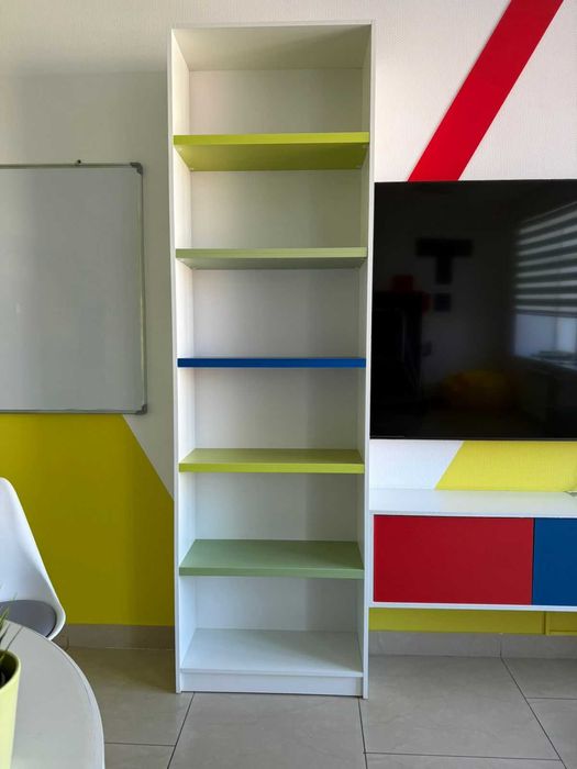 Продаётся стенка и шкаф в идеальном состоянии