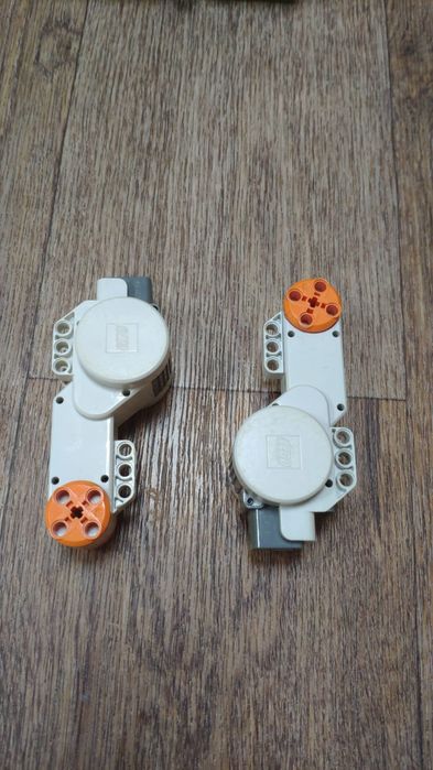 Продам LEGO Mindstorms NXT 2.0