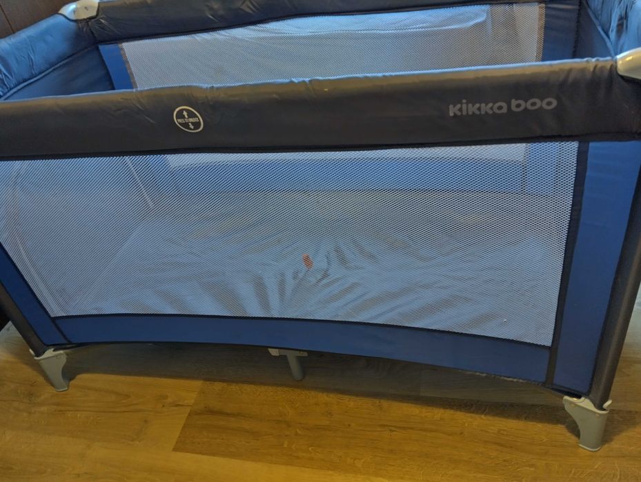 Кошара за сън и игри