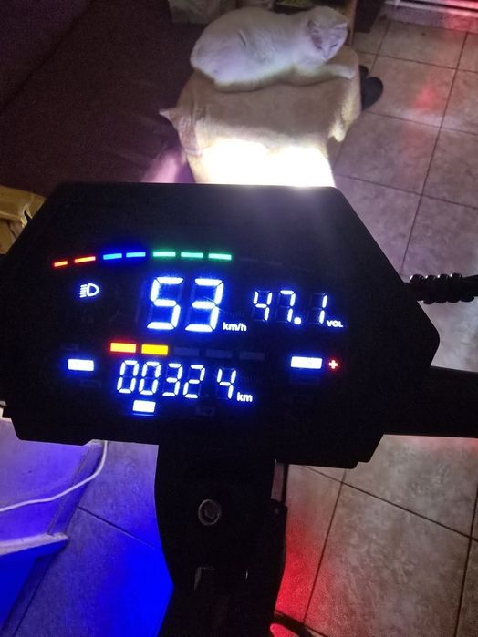 Trotinetă electrică(mesaj pe olx daca nu răspund la telefon)