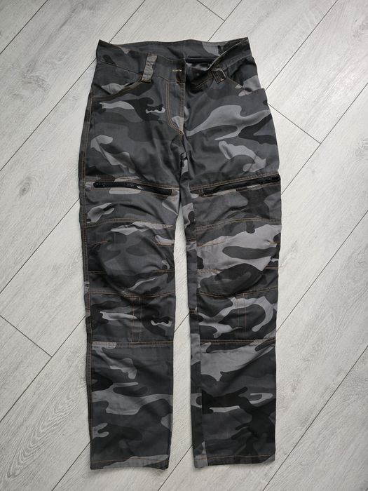 Pantaloni moto (damă)