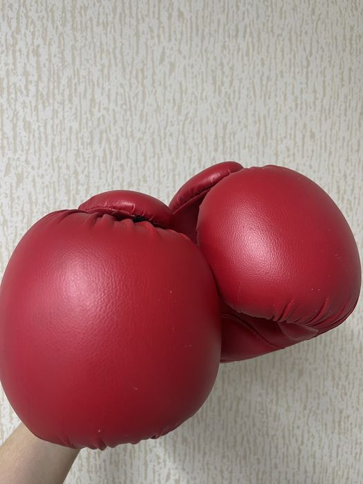 Перчатки боксерские