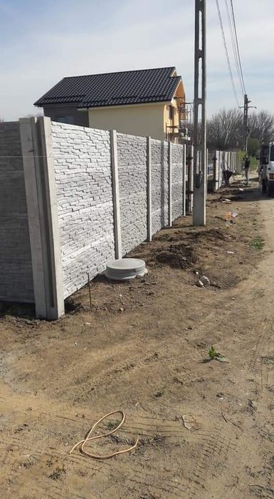 Vand gard din beton pretul este pe metrul liniar