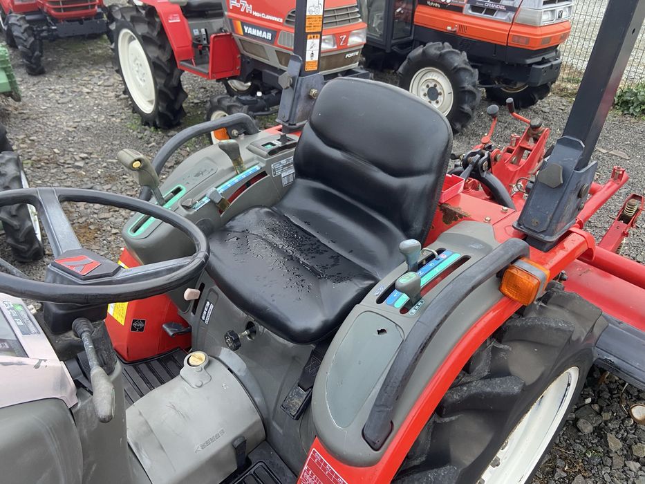Tractor japonez Yanmar AF222, 4x4, 22cp + freza