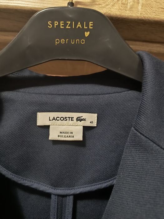 Дамско спортно сако Lacoste