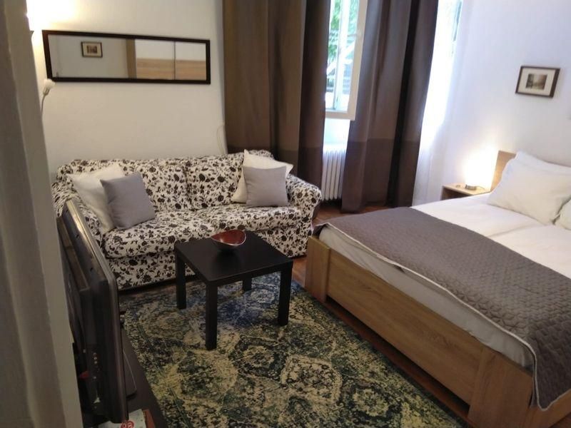 Дава се под наем Едностаен апартамент в София, Яворов - 35 кв.м за 497.25 € - Снимка #3