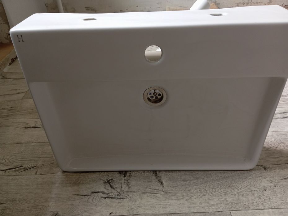Раковина накладная