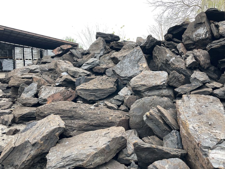 /// CARBUNI pentru foc lignit ///COCS/// BRICHETE LEMN