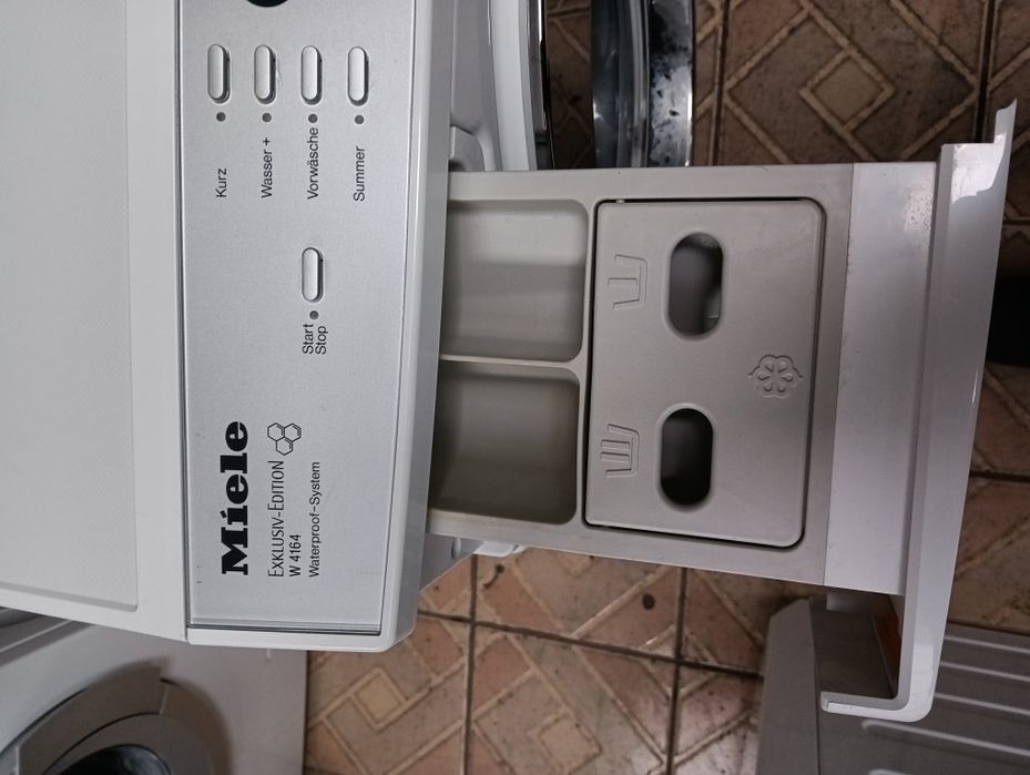 Почти нова пералня Миеле Miele  W 4164 A+++  2 години гаранция!