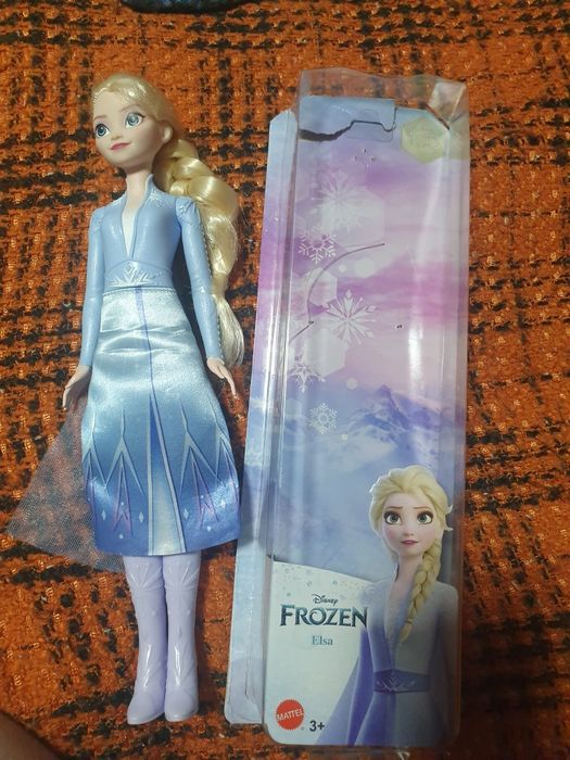 Эльза из Холодное сердце  Mattel