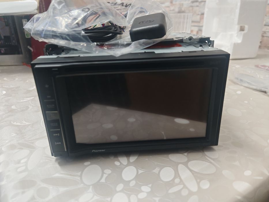 Navigatie Pioneer F980DAB