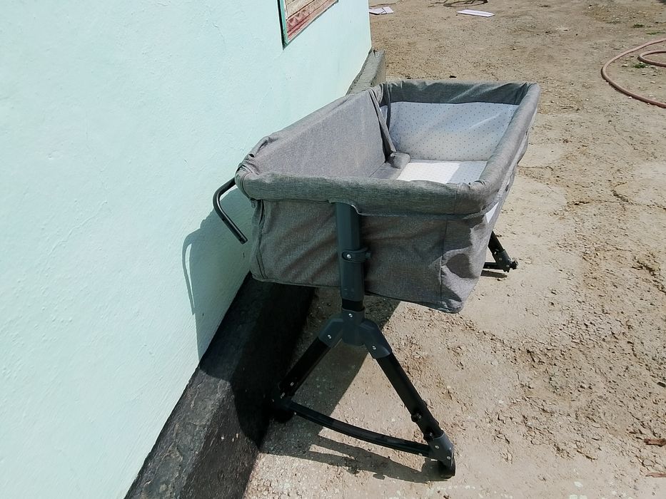 Спальная кровать