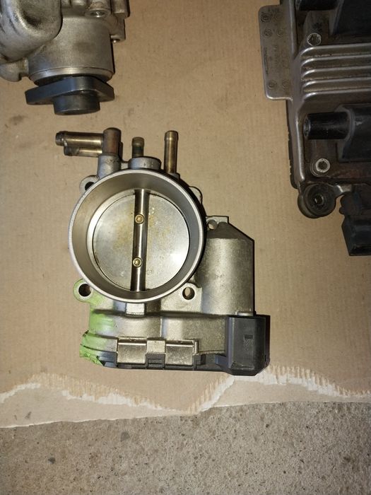 Ауди А6С5 дросель электронный