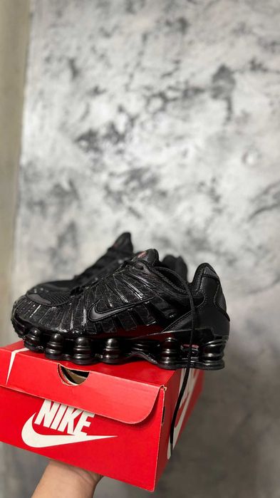 Nike shox negri marimea 42