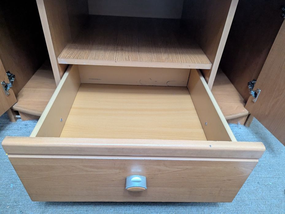 Тумба под телевизор