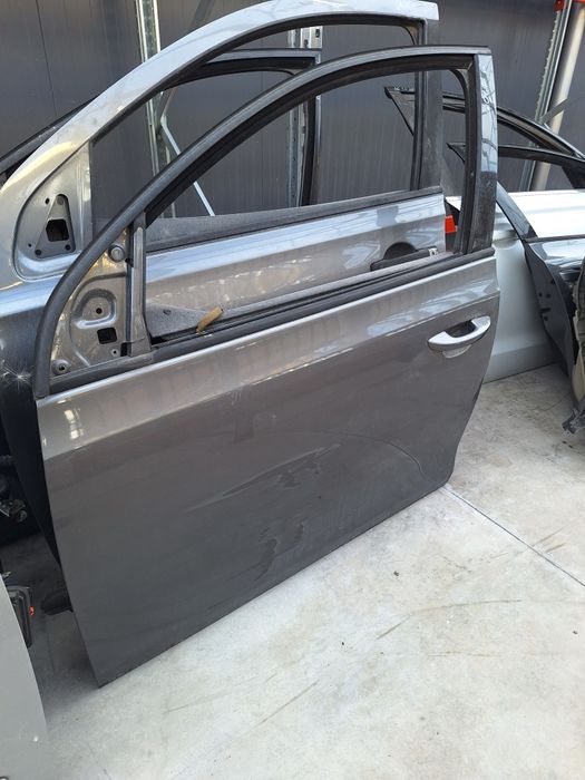 Предна лява врата Vw Golf 6 / Фолксваген Голф 6