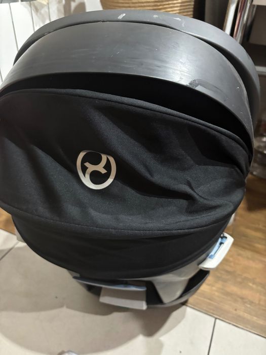 Столче за кола Cybex Aton