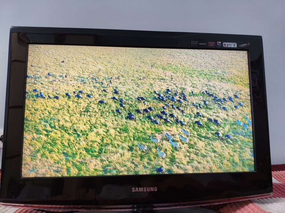 Теливизор Samsung + smart приставка
