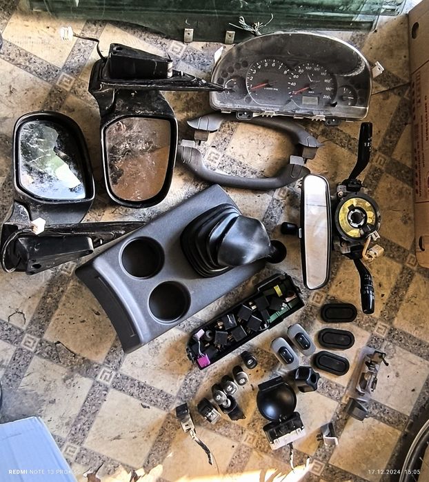 Резервни части Mazda Tribute /2.0 i 16V 4WD 124кс/