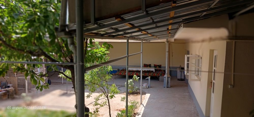 Fayizli Uy sotiladi.