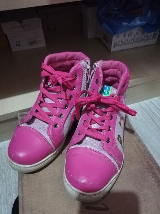 Обуви для девочек