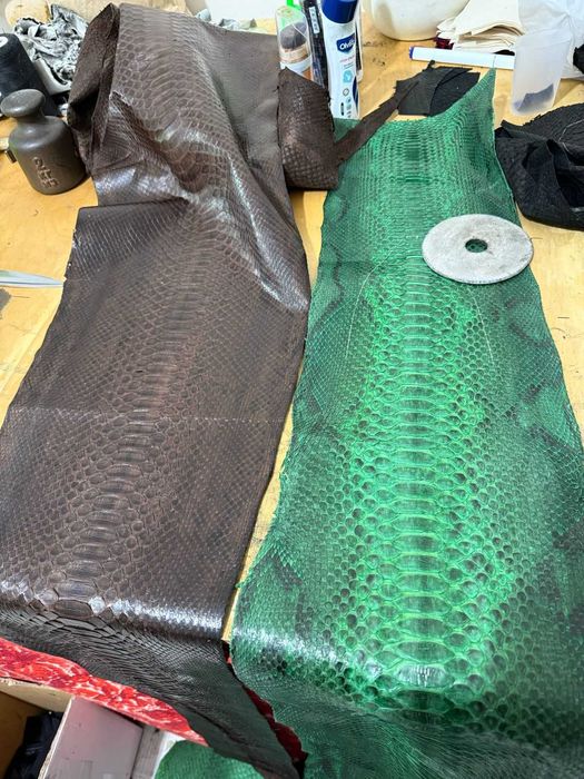 Кепки из кожи питона. Эксклюзив!