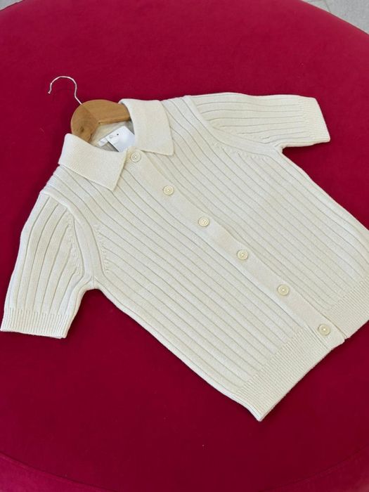 В наличии Uniqlo поло